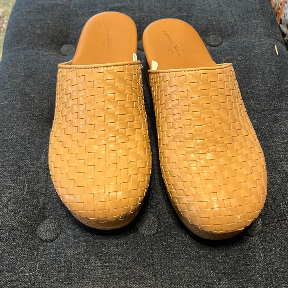 Universal Thread light brown/tan mules, worn once, size 9